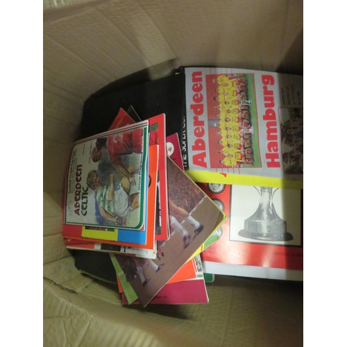 268 - Box of Books and Programmes, Sports related