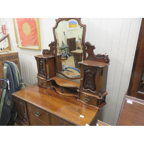 457 - Late Victorian Mahogany Dressing Chest