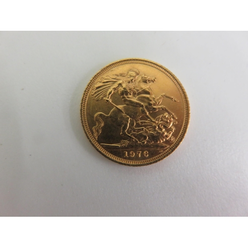 114 - 1976 Gold Sovereign