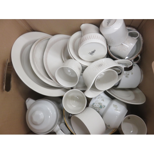 263 - Box with Royal Doulton Morningstar Tea Ware