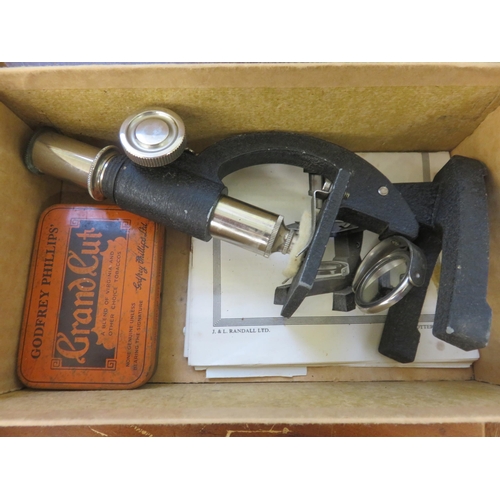 290 - Boxed Students Microscope