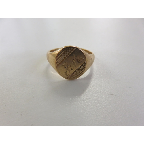 134 - 9ct. Gold signet Ring 6.4 grams