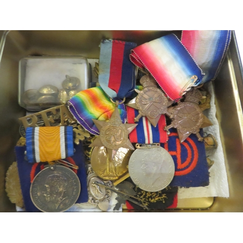 230 - WW1 and WW2 Medals, various recipients, quantity of Cap Badges, Buttons etc.