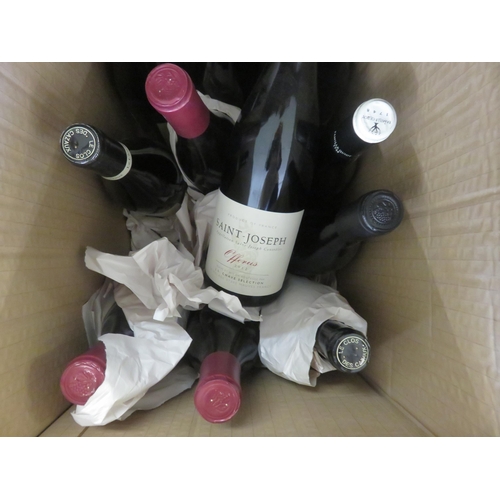 112 - Case of 10 Wine Society Mixed French wines 2009-2013 to include 1 x 2013 Bourgogne Clos Bardot, 1 x ... 