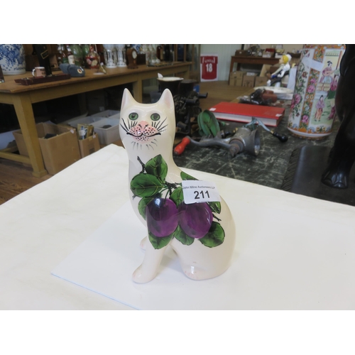 211 - Wemyss Cat Figure