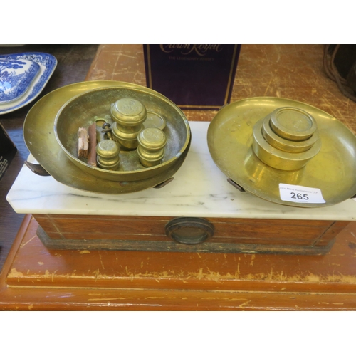 265 - Set of Weighing Scales