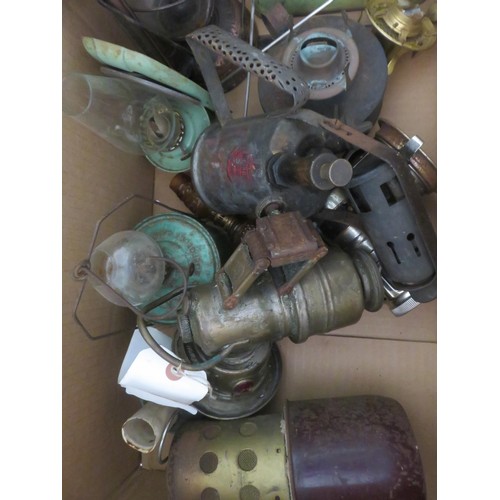 200A - Box lot of mixed oil lamps etc.