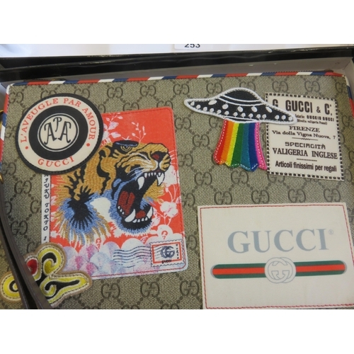 253 - Boxed Gucci style Handbag