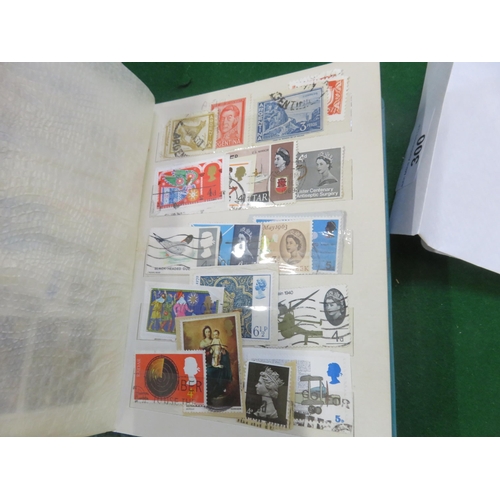 300 - International Stamp Album and loose New Zealand Stamps