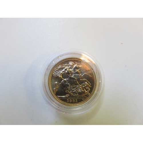 92 - 1981 Gold Sovereign in Case