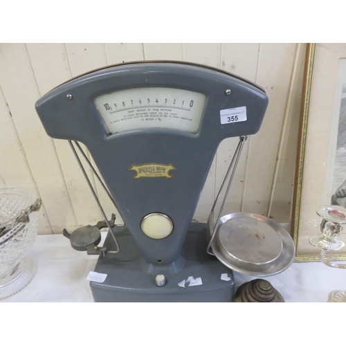 355 - Pooley 1kg Weighing Scales