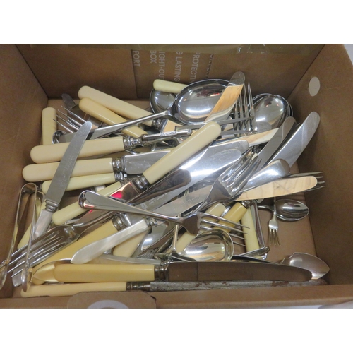 368 - Box of Mixed Cutlery