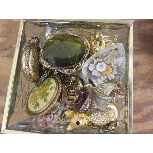 149 - Box of Vintage Brooches Etc