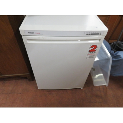 449 - Bosch Logixx Fridge