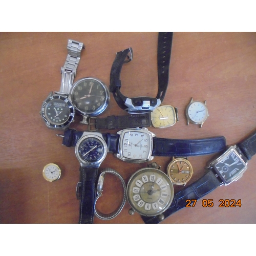 212 - Quantity of Gents Wrist Watches