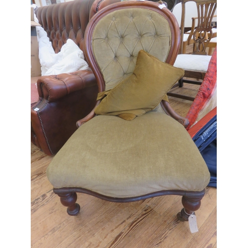 394 - Victorian Mahogany Framed Button Back Ladies Chair