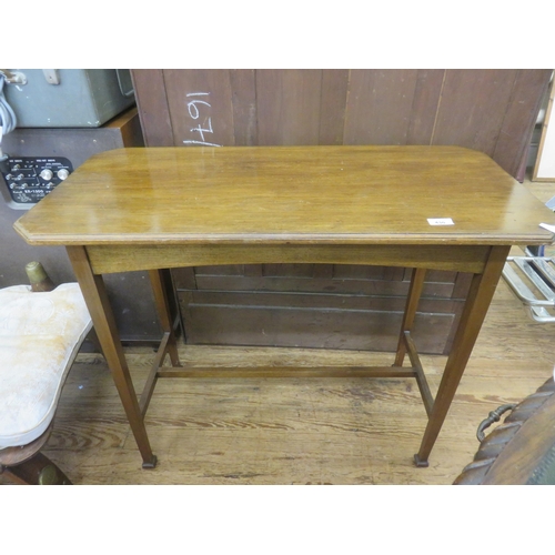 430 - Oak Hall/Side Table