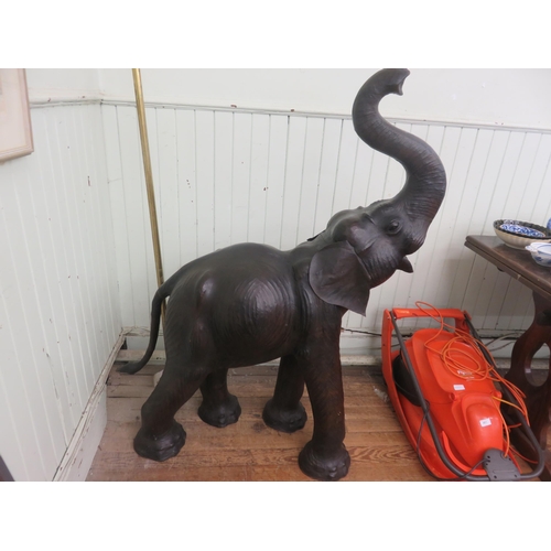 450 - Large Leather Liberty Elephant - No Tusks