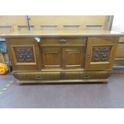 461 - Late Victorian/Edwardian Heavily Carved Light Oak Sideboard