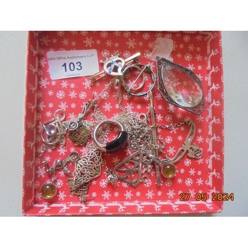 103 - Lot of Silver Jewellery