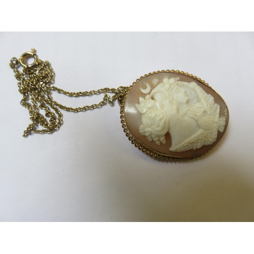 110 - 9ct Gold Cameo on Plated Chain