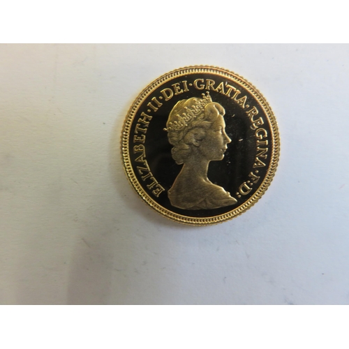 154 - 1980 Half Sovereign in Presentation Case