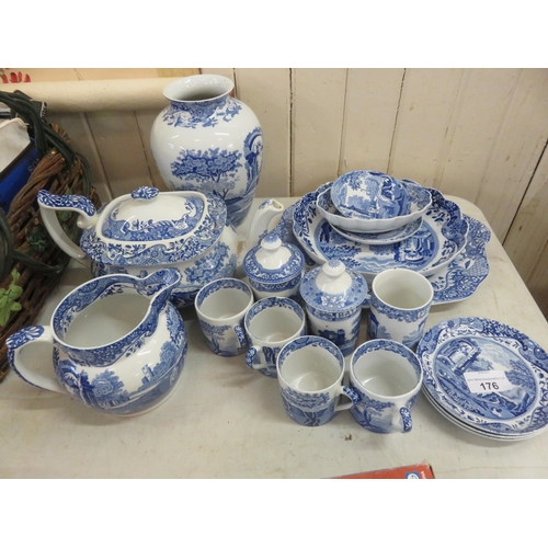 176 - Quantity of Spode Tea/Coffee Ware