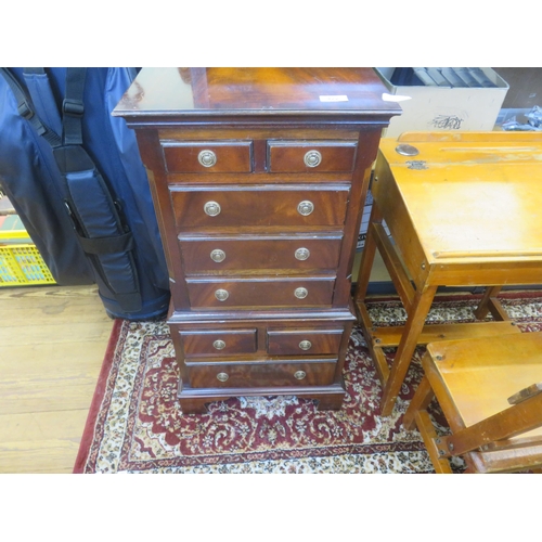 428 - Small Mahogany Chest on Chest