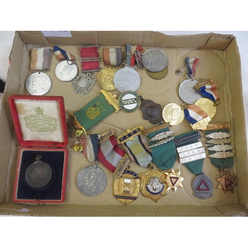 350 - Tray Containing Coronation Medals, Jubilee Medals and Others