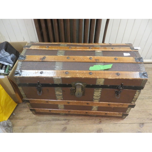 456B - Dome top Travel Trunk