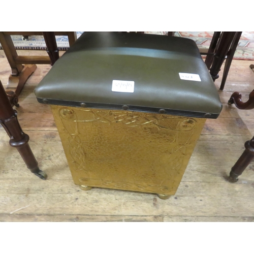 451A - Coal Bunker/Stool