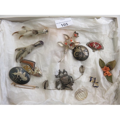 105 - Mixed Tray of Silver, Gilt Metal and Other Brooches