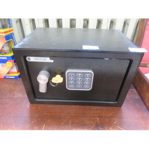 311 - Small Digital and Key Safe