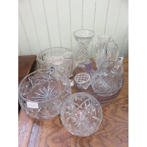 304A - Edinburgh Crystal Bud Vase, Vase, Bowl, Caithness Bowl and other pieces of glassware