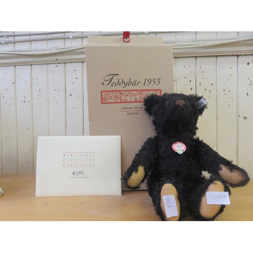 184A - Steiff 'Teddybear 1953 Replik' - Box and Paperwork