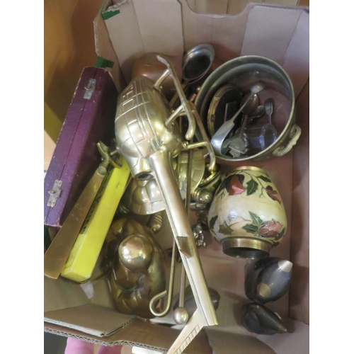 189 - Box of Brassware