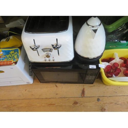 363 - Microwave Oven, Delongi Toaster and Matching Kettle