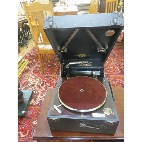 400 - Cased Gramophone