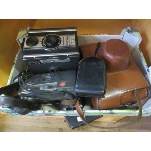 190A - Small Box of Vintage Camera Equipment