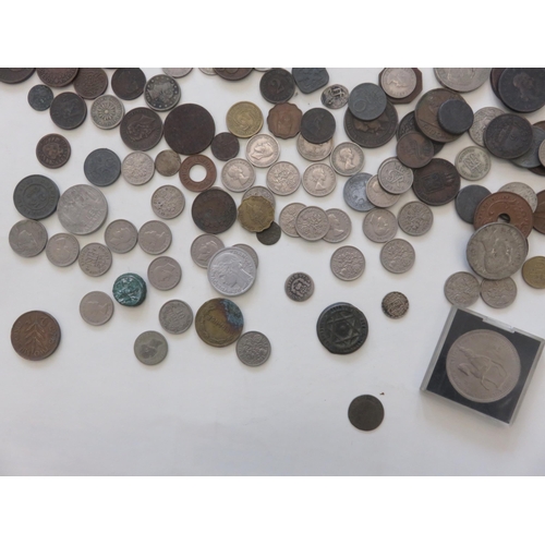 195 - Quantity of British and World Coins