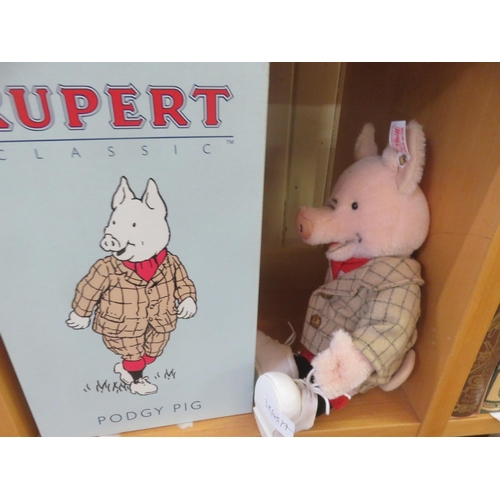 204 - Boxed Steiff Rupert Classic, Podgy Pig