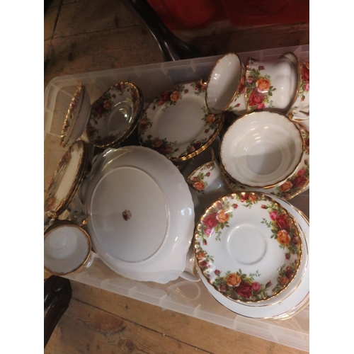 284 - Quantity of Royal Albert Country Rose Teaware and Duchess Teaware