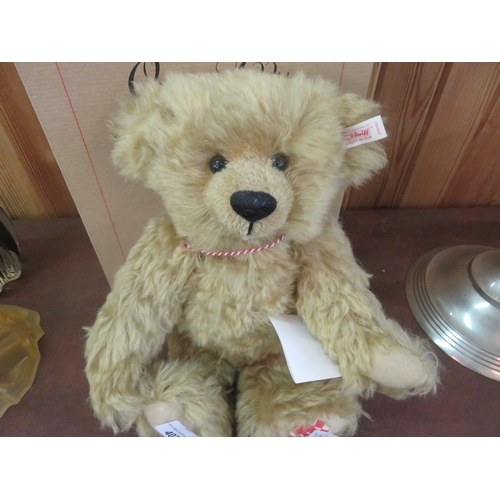 407 - Boxed Limited Edition Steiff Bear, 'U Pitchoun'