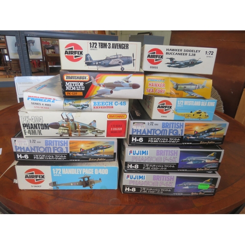 369 - Box of Aeroplane Model Kits (used)