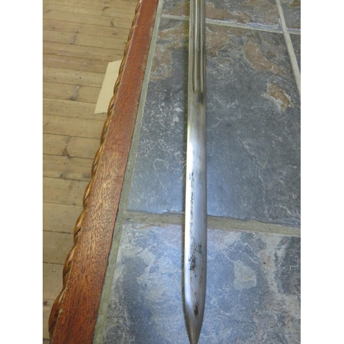 324 - Scottish Basket Kilt Sword