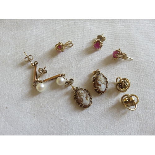 103 - Four pairs of Earrings (some gold)