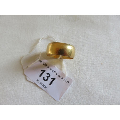 131 - 18ct. Gold Band, 9.84 grams