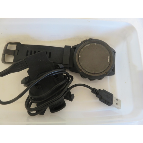 288 - Garmin Fenix 3HR Multi Sport Smart Watch with Charger - Working