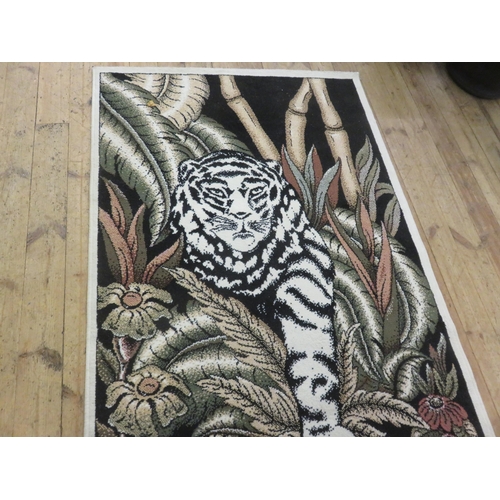 486 - White Tiger Design Rug, 160 x 120 cm.