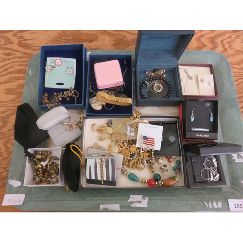 205 - Tray of Costume Jewellery